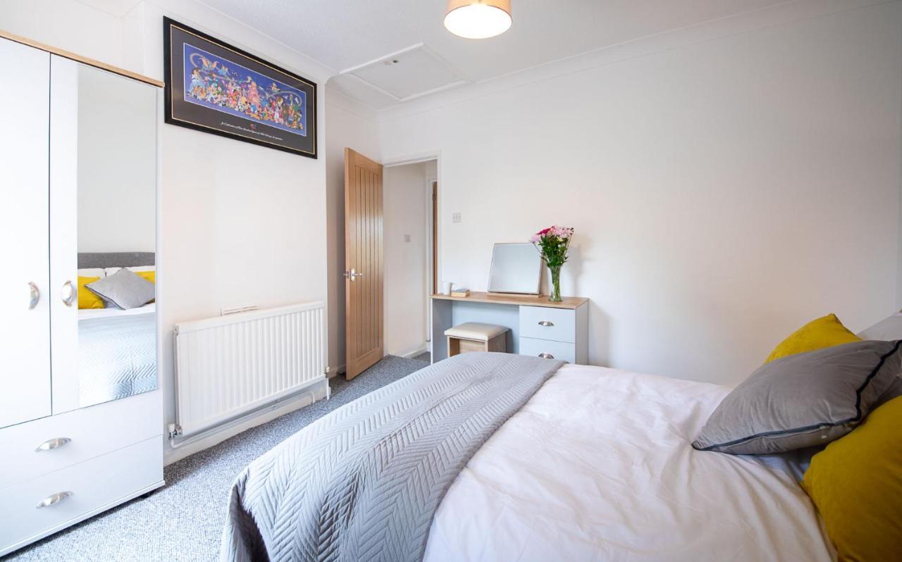 Bright 3 Bedroom Townhouse Near City Centre NWI Exteriér fotografie