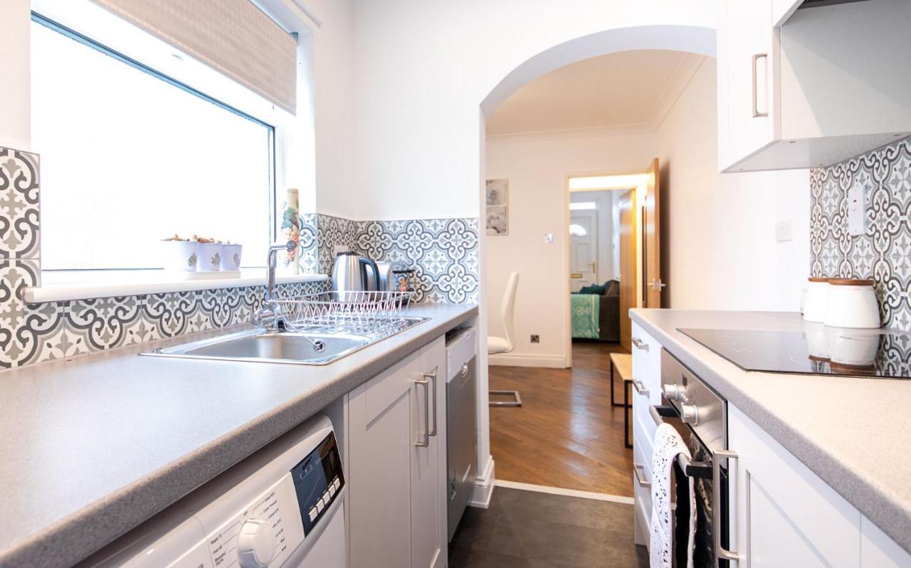 Bright 3 Bedroom Townhouse Near City Centre NWI Exteriér fotografie