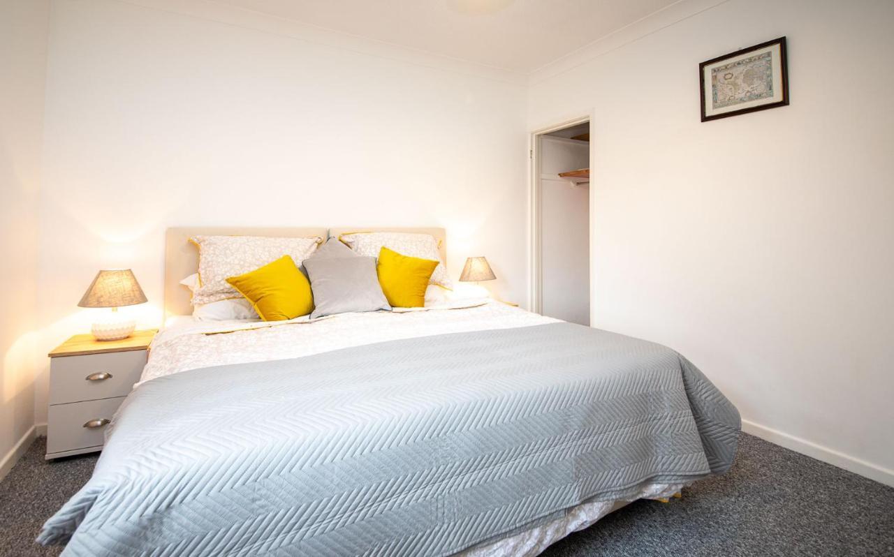 Bright 3 Bedroom Townhouse Near City Centre NWI Exteriér fotografie